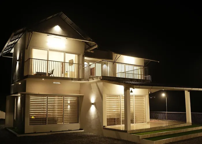 Glashaus By Izan