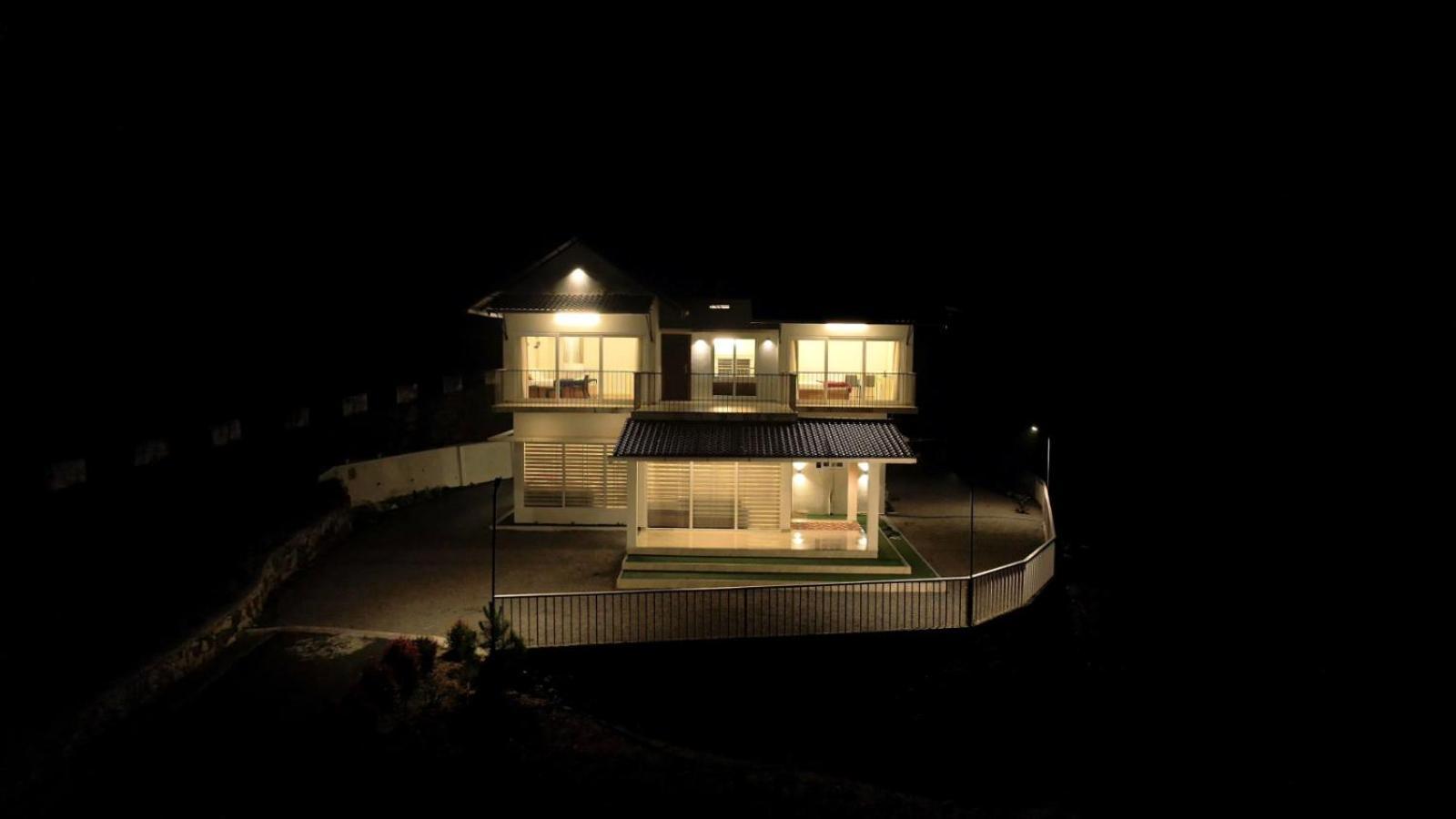 Homestay Glashaus By Izan Vagamon
